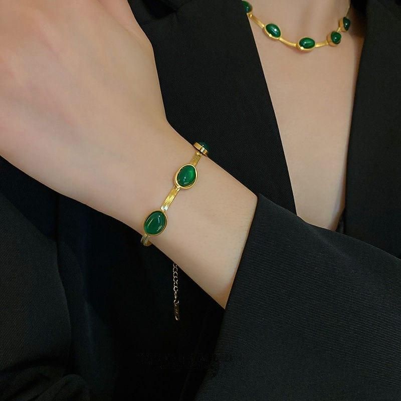 Oval Green Crystal Pendant Necklace Set With Bracelet q7hsx8-11